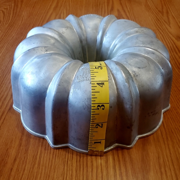 Vintage Northland Bundt Fluted Tube Pan Cake Pan 10" - Picture 7 of 12